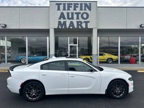 Used 2018 Dodge Charger GT w/ Blacktop Package image 17