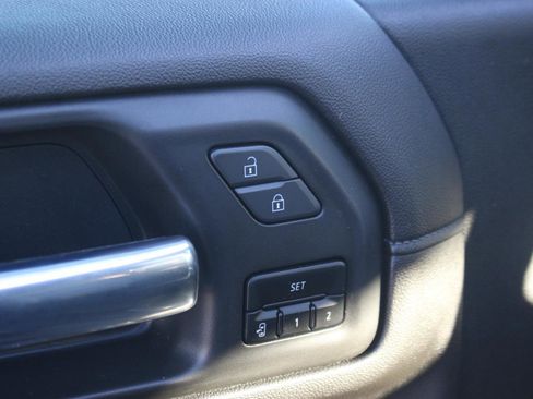 Used 2023 GMC Sierra 2500 Denali w/ Denali Ultimate Package image 13