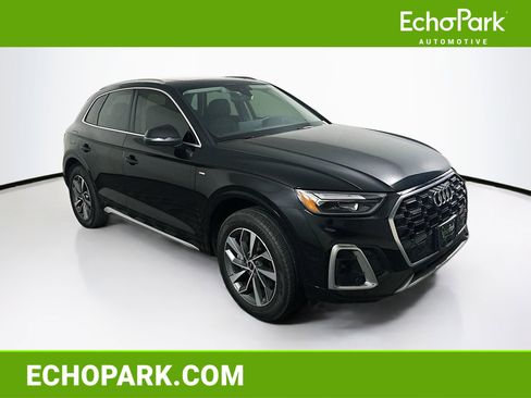 Used 2023 Audi Q5 2.0T Premium w/ Convenience Package AWD/4WD image 1