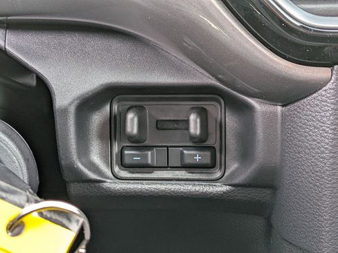 Used 2025 Ford Ranger XLT image 28