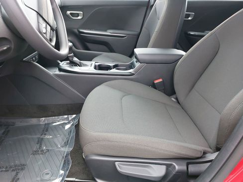 New 2026 Kia K4 LXS image 29