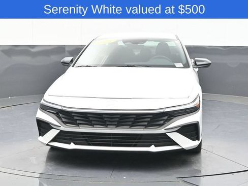 Used 2025 Hyundai Elantra Sport FWD image 2