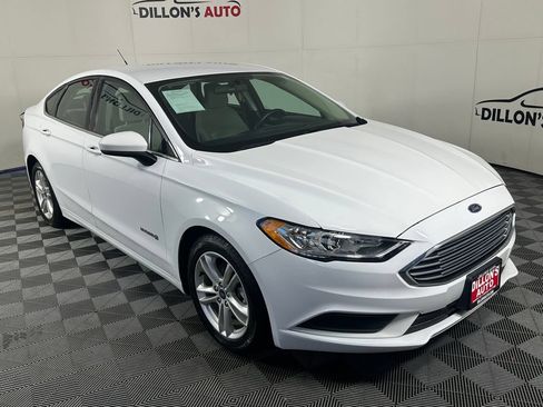 Used 2018 Ford Fusion S FWD image 9