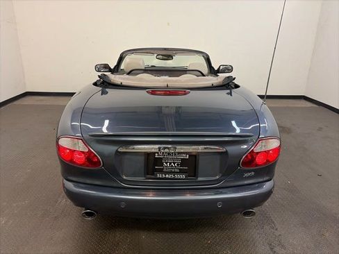 Used 2001 Jaguar XK8 Convertible image 32