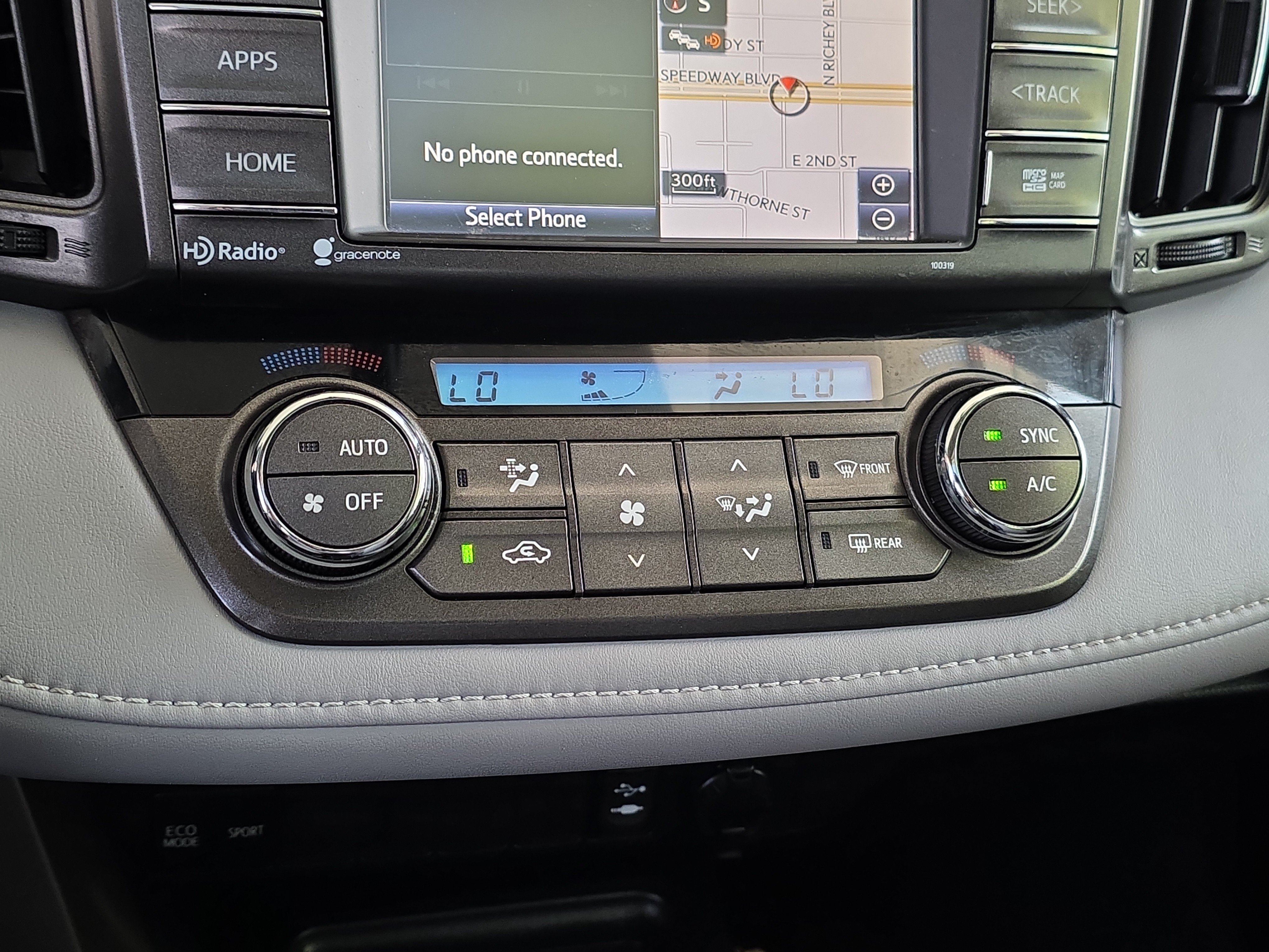 Used 2014 Toyota RAV4 XLE FWD image 18