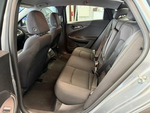 Used 2024 Chevrolet Malibu LT image 33