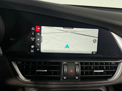 Used 2024 Alfa Romeo Giulia Ti w/ Performance Driving Package image 14