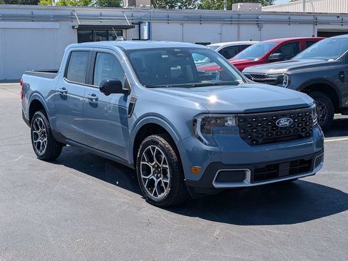 New 2026 Ford Maverick Lariat w/ 4K Tow Package AWD/4WD image 2