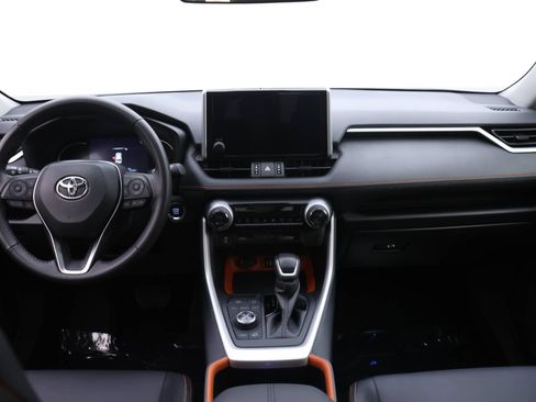 Used 2024 Toyota RAV4 Adventure image 5