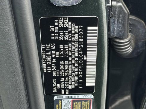 Used 2023 Kia Sorento S w/ Panoramic Sunroof Package AWD/4WD image 31