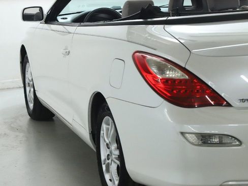 Used 2007 Toyota Solara SE image 6