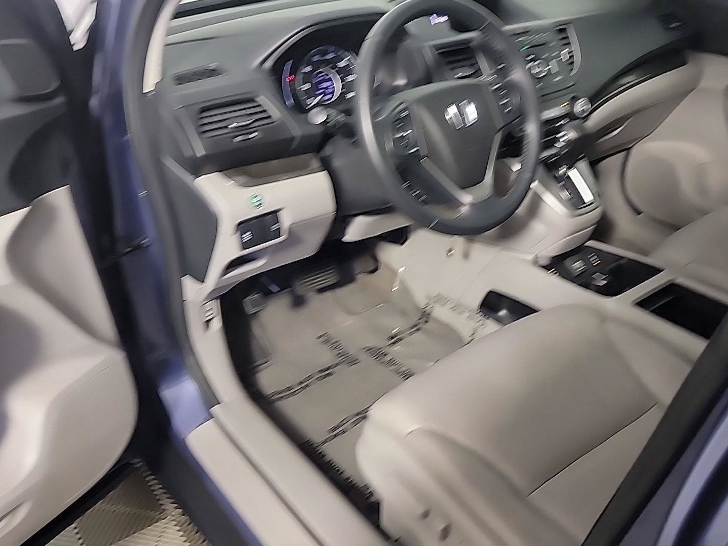 Used 2014 Honda CR-V EX-L image 17