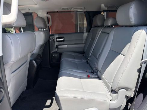Used 2013 Toyota Sequoia Limited AWD/4WD image 13