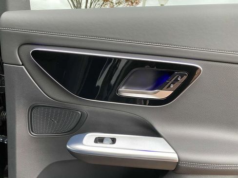 Certified 2025 Mercedes-Benz GLC 300 4MATIC image 14