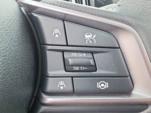 Certified 2025 Subaru Outback Premium AWD/4WD image 11