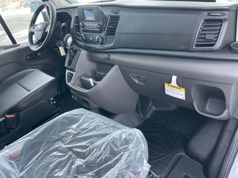 New 2025 Ford Transit 250 image 15