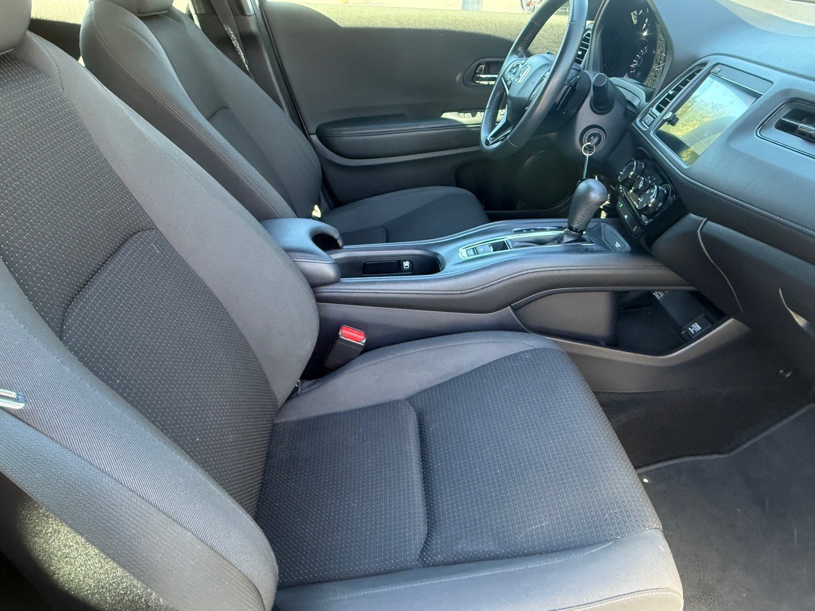 Used 2019 Honda HR-V Sport image 12