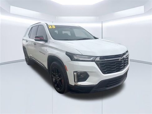 Used 2023 Chevrolet Traverse Premier w/ Redline Edition image 6