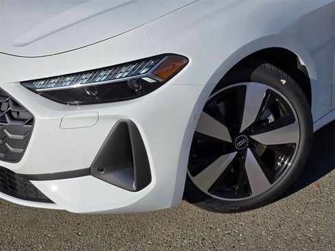 New 2025 Audi A5 2.0T Premium Plus image 9