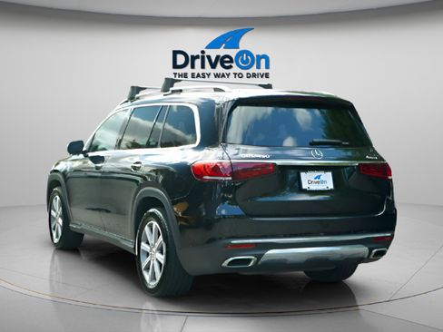 Used 2022 Mercedes-Benz GLS 450 4MATIC image 7