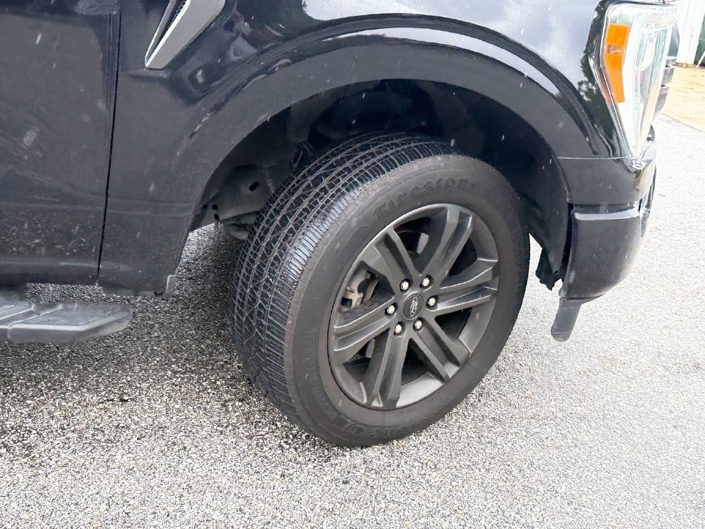 Used 2021 Ford F150 XLT w/ Equipment Group 302A High AWD/4WD image 9