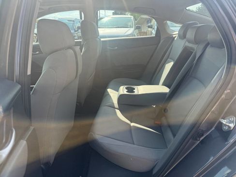 Used 2016 Honda Civic EX image 12