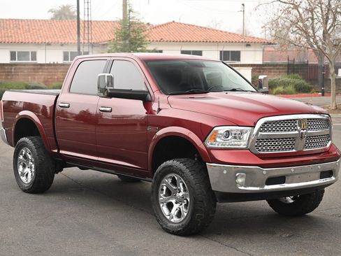 Used 2017 RAM 1500 Laramie w/ Convenience Group image 1