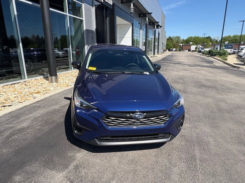 Used 2025 Subaru Impreza 2.0i image 3