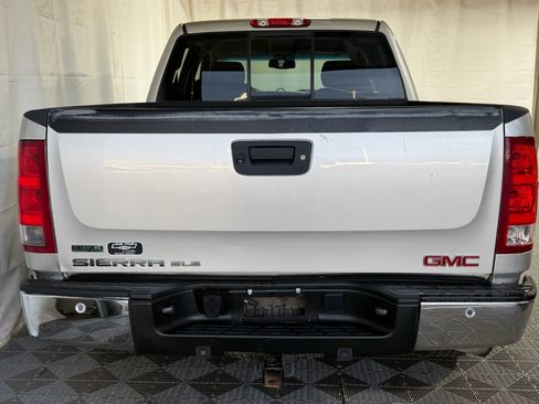 Used 2011 GMC Sierra 1500 SLE w/ Power Tech Package image 6