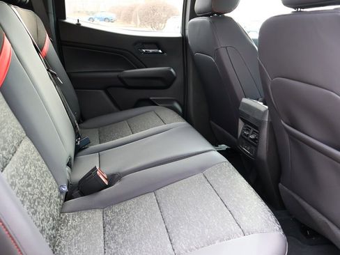 New 2025 Chevrolet Colorado Z71 w/ Midnight Edition image 31