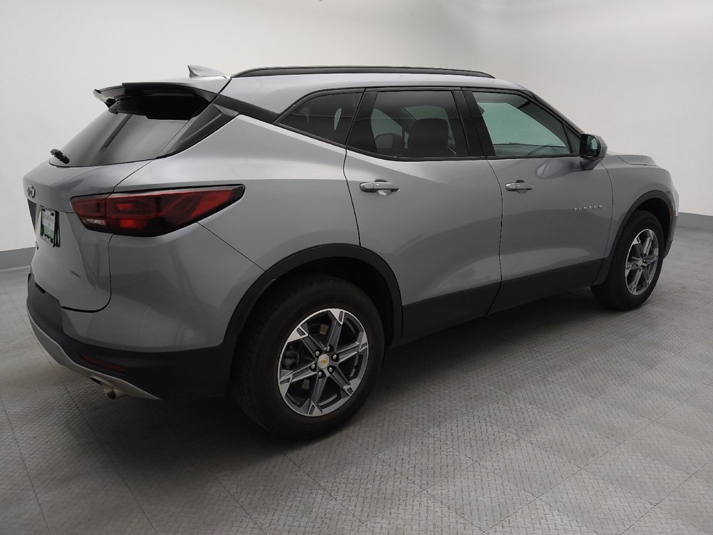 Used 2024 Chevrolet Blazer LT w/ Convenience Package FWD image 10