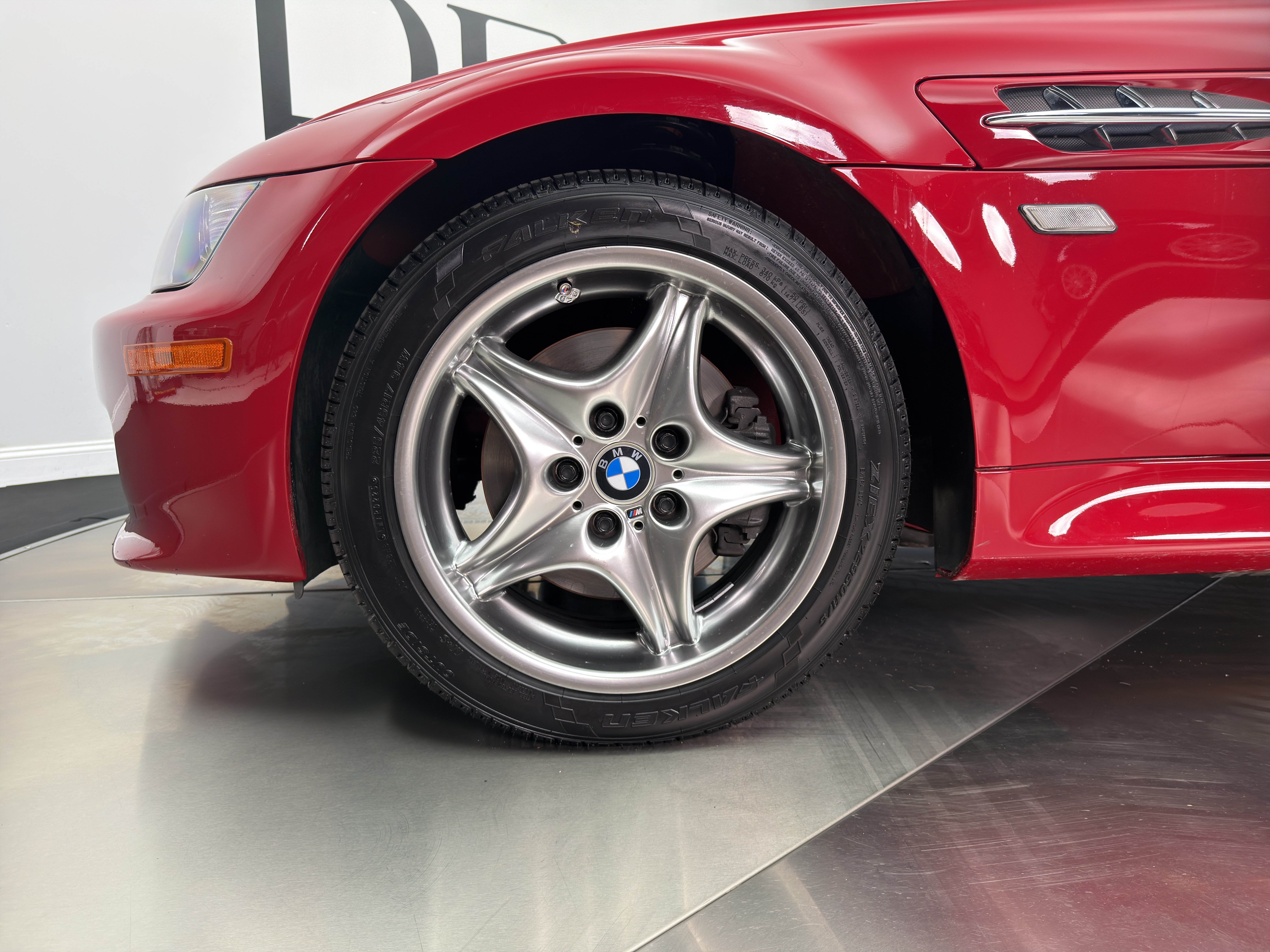 Used 2001 BMW M Roadster RWD image 16