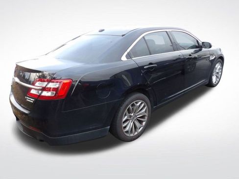 Used 2017 Ford Taurus Limited image 7
