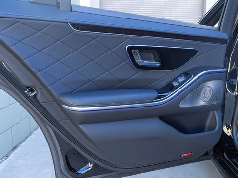 New 2026 Mercedes-Benz S 580 4MATIC Sedan image 19