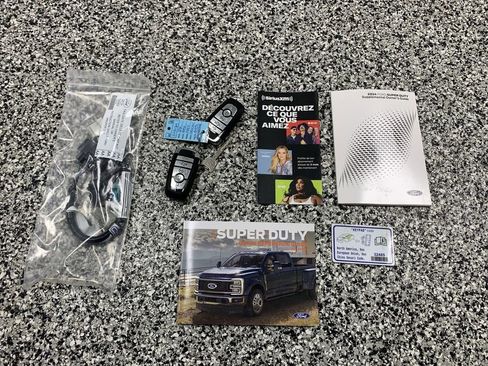 Used 2024 Ford F250 Lariat w/ Black Appearance Package AWD/4WD image 23