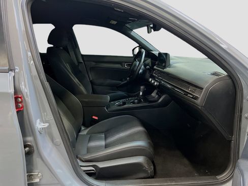 Used 2025 Honda Civic Sport image 25