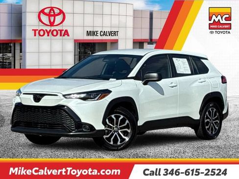 Certified 2025 Toyota Corolla Cross AWD Hybrid image 1