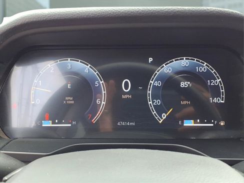 Certified 2023 Jeep Grand Cherokee Limited AWD/4WD image 13