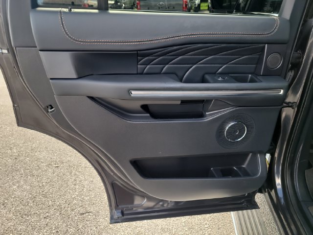Certified 2024 Ford Expedition Platinum AWD/4WD image 13
