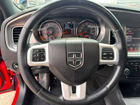 Used 2014 Dodge Charger R/T RWD image 13