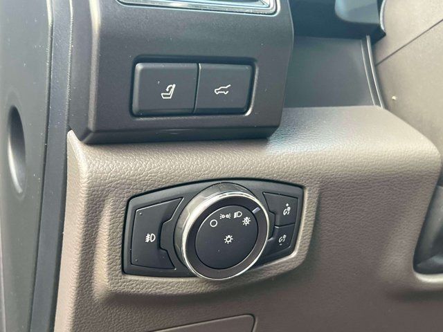 Used 2020 Ford Expedition Max Limited w/ Equipment Group 302A AWD/4WD image 23