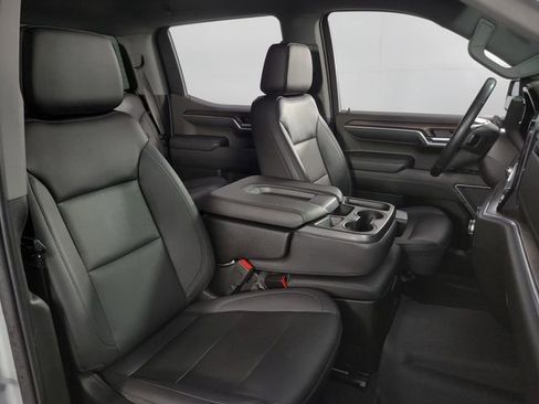 Used 2022 GMC Sierra 1500 SLT w/ X31 Off-Road Package image 15