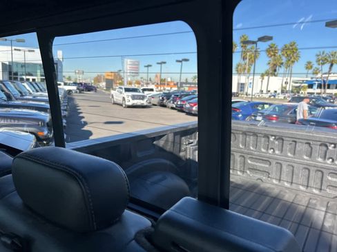 Used 2019 Ford F350 Platinum w/ Platinum Ultimate Package image 45