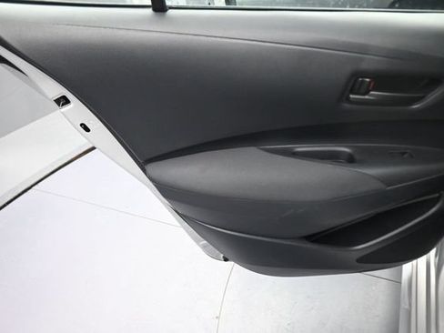 Used 2024 Toyota Corolla LE FWD image 18