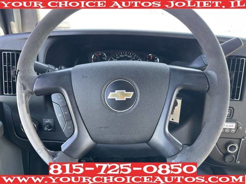 Used 2014 Chevrolet Express 4500 4500 2dr Commercial/Cutaway/Ch w/ Shuttle Bus Package image 31