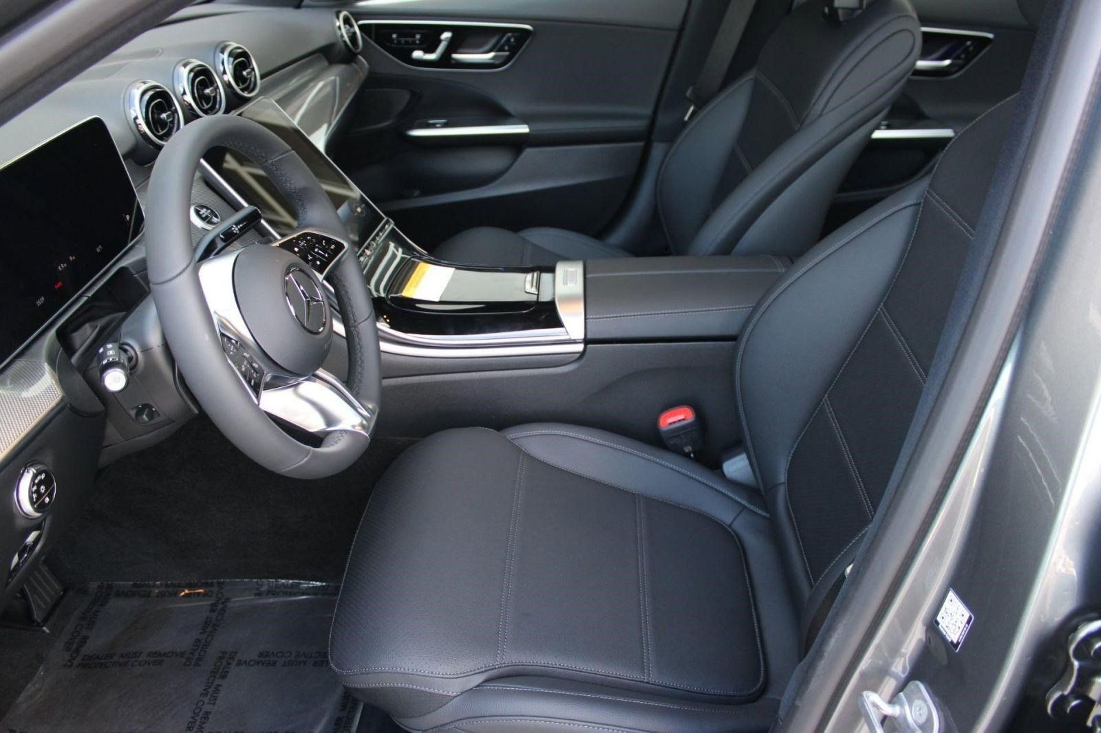 Used 2026 Mercedes-Benz C 300 Sedan image 5