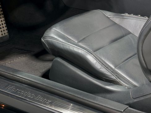 Used 2014 Mercedes-Benz E 550 Cabriolet image 13
