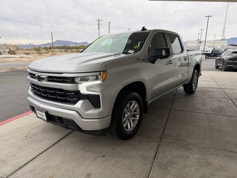 Used 2022 Chevrolet Silverado 1500 RST image 7