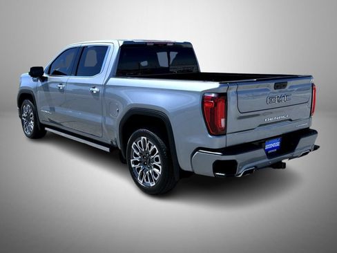 Used 2024 GMC Sierra 1500 Denali Ultimate AWD/4WD image 7