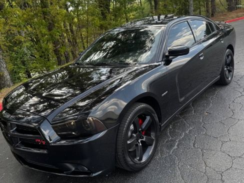 Used 2011 Dodge Charger R/T image 8